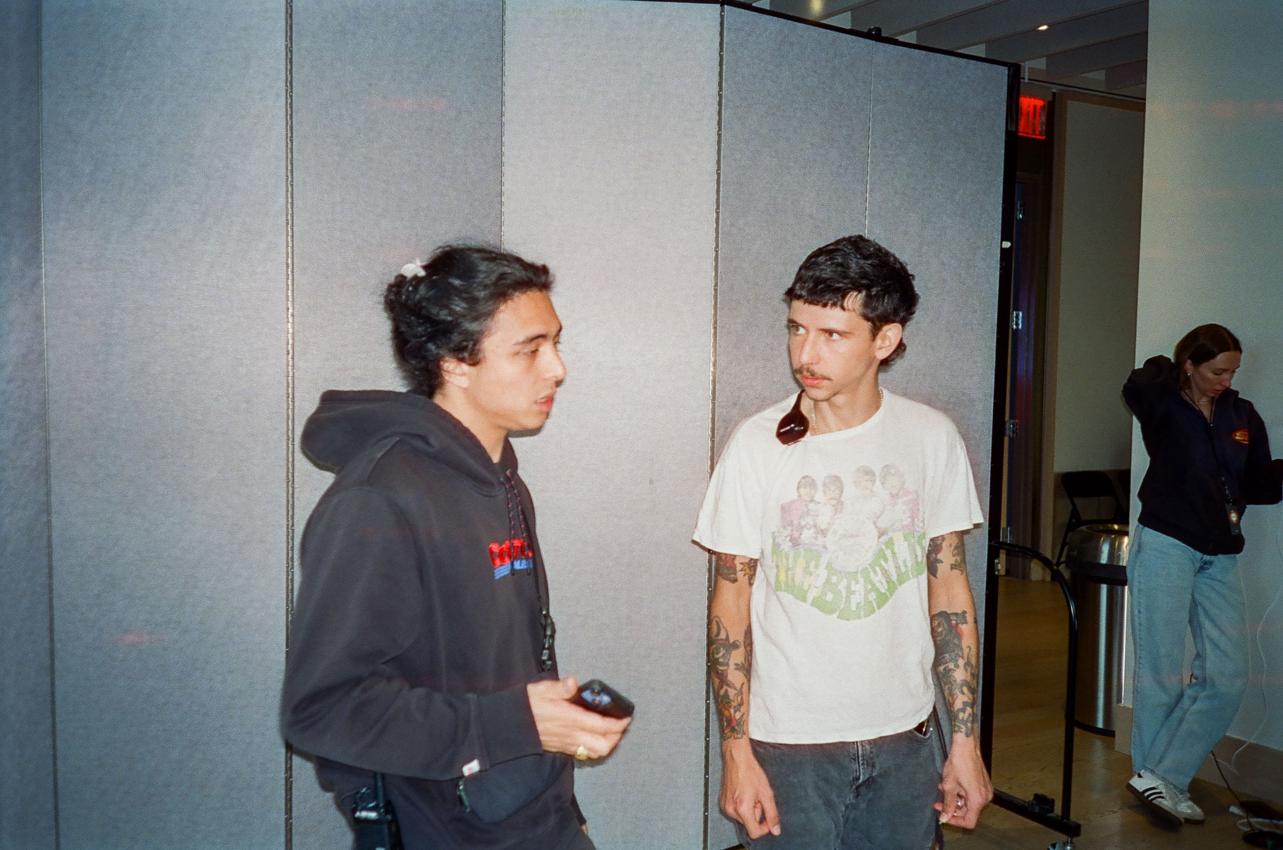 Leven Kali concert photography by Ryan Yee